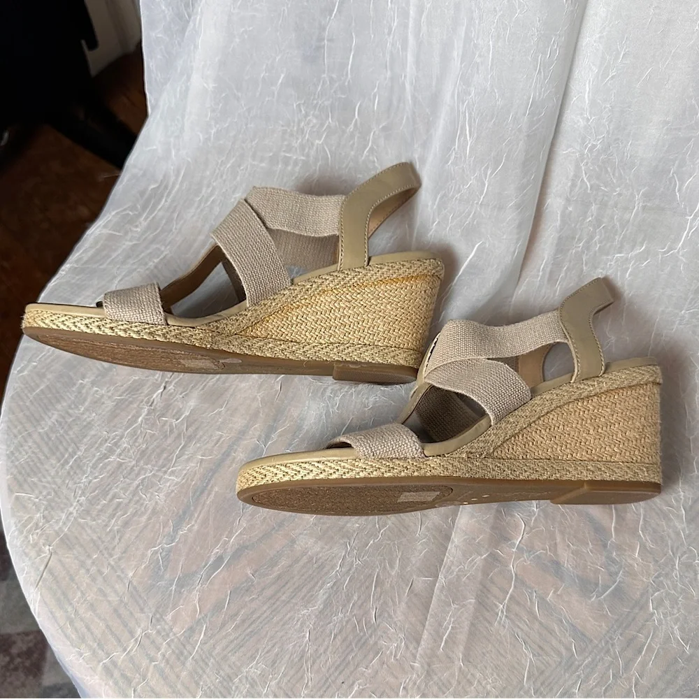 Lucky Brand Cork Wedge Heel Espadrilles Sandals T-strap Stretch Slingback 9.5‎
